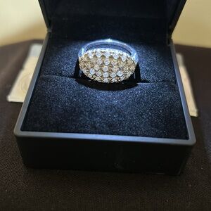 1 ct. Diamond Oval Estate Ring. 
White Gold,Pristine Condition-SHIPS for XMAS